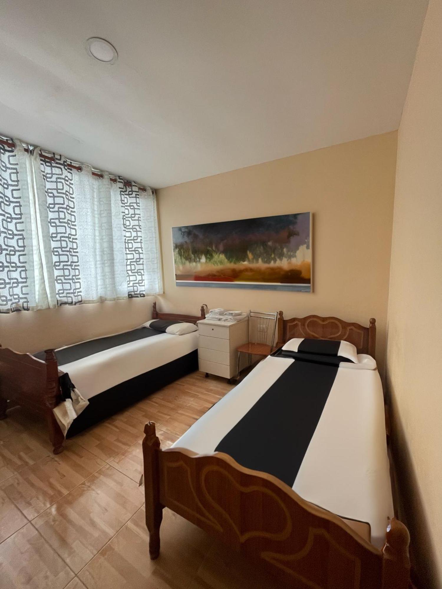 Hotel Kombinat Tirana